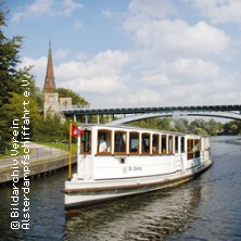 Alster-Kanalfahrt - Dampfschiff ST. GEORG