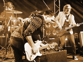 JORIS HERING BAND - Rock´n Roll, Blues und knackige Gitarrenriffs