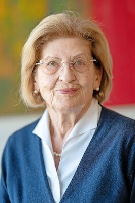 AUSCHWITZ - Holocaust-Überlebende Eva Szepesi im Gespräch mit Louis Pawellek