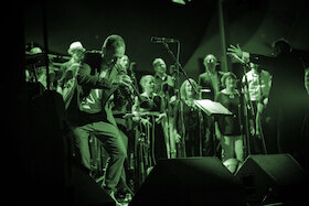 Joo Kraus und Freiburger Jazzchor
