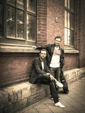 SIMON & GARFUNKEL REVIVALBAND - mit offenem Tor