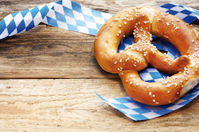 Oktoberfest-Seniorenfahrt mit Live Musik.