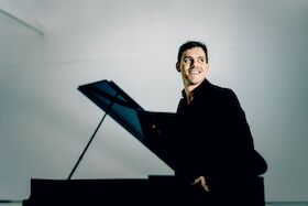 Aaron Pilsan, Klavier