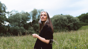 Fiona Grond's Hearts Wide Open