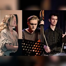 Stephanie Troscheit Trio