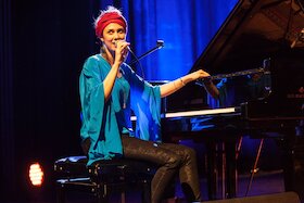 Olivia Trummer Trio