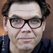 Max Hopp - Lächelnd durch den Ernst der Zeit