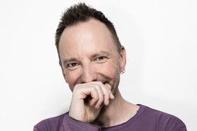 Christian Langer: Musikcomedy und Pianismus (Mitbegründer FÜENF) - Bloß ein lustiges Lied ist ein gutes Lied