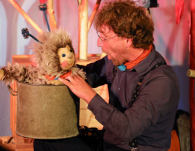 Geschichten "Puschel feiert ein Herbstfest" - Musikalisches Kindertheater