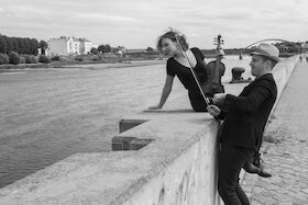 Søren Gundermann (Piano) und Ursula Suchanek (Quinton) interpretieren Filmmusik