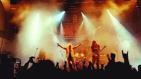 Downtown Live Club: Bon Scott - AC/DC Tributeband