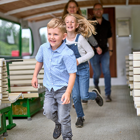 Ferienspaß für Klein und Groß - Tageskreuzfahrten 2026 - Familie