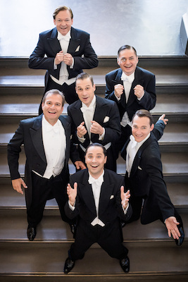 Über den Wolken