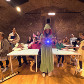BiBi in Wonderland - Eine Kooperation der Musikschule im Schloss und der Kunstschule Labyrinth
