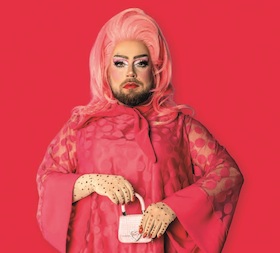 Drag & Druckerschwärze – Miss Sara Jevos dragtastischer Büchersalon