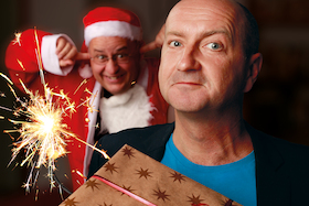 SCHWARZE GRÜTZE - Das Kult-Weihnachtsprogramm „Endstation Pfanne - was bleibt ist eine Gänsehaut!“