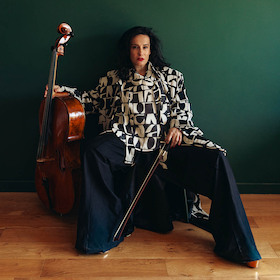 Nesrine Solo