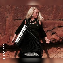 Cathrin Pfeifer - Meisterin am Akkordeon