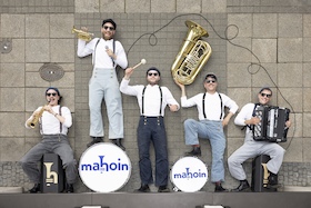 mahoin - Landgang