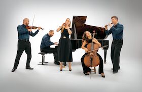 Altstadtkonzert mit "Spark - die klassische Band" - Bohemian Spirit – Freiheit, Fantasie und Feurige Funken