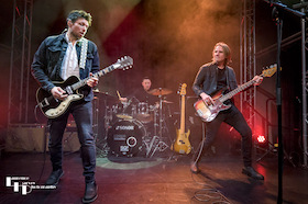 Aynsley Lister Band