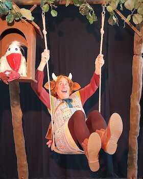Mama Muh schaukelt (ab 3) - Schaubühne Augsburg