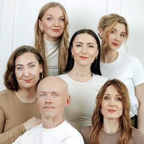 LATVIAN VOICES - Northern Christmas Lights