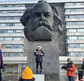 Von den Sockeln - FUNDUS THEATER - ab 8 Jahre - Workshop