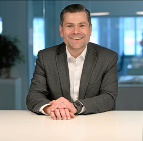 Mit Dr. Florian Freund