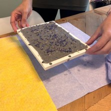 Familienkurs: Papier schöpfen