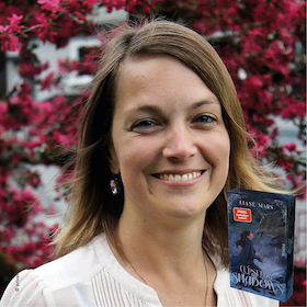 „Cursed by Shadows“ - Fantasyabend mit Liane Mars zwischen Hexenmagie und Schattenwölfe