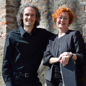 Eine Reise ins dunkle Blau... - Klassikkonzert mit Manuel Wiencke und Birgit Kristen