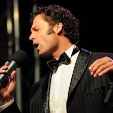 Stefan Schael singt Elvis