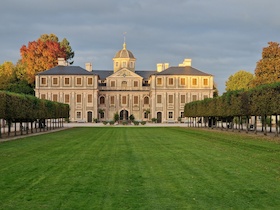 „Herbstgold“ - Festliche Serenaden Schloss Favorite 2026