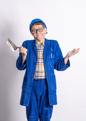 Handwerker Peters - Lachkräfte-Mangel - Abhilfe für Baustelle & Leben
