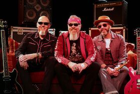 „Crazy Dogs“ cooler Boogie, Blues & Rock aus Berlin seit 1995