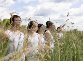 TRAG MICH FORT ... - Premiere