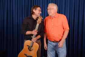 Er war 16 und ich 31 - Was heißt eigentlich "HOSSA"?