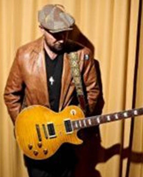 Downtown Live Club: Henrik Freischlader