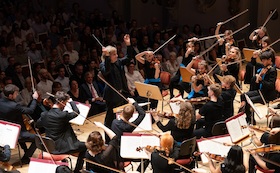 Deutsche Streicherphilharmonie & Louis Zhang - Divertimento
