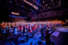 Klasse:Musik-Konzert - der Bläserklassen aus der Region Nord-Ost