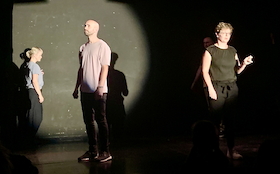 "Into the Nowhere“ - Klassisches Theater trifft Improvisation