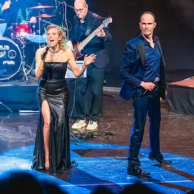 Let the Sky Fall - Die Bond Concert Show
