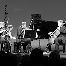Young Spirit - Skilled Hands - Klavierfestival