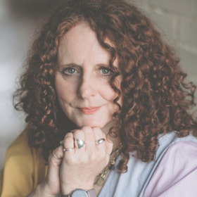 Maggie O'Farrell