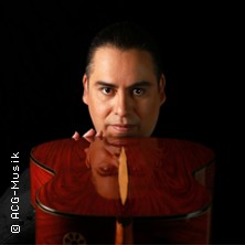 Alejandro Carrillo Gamboa - Lateinamerikanische Gitarre & Gesang